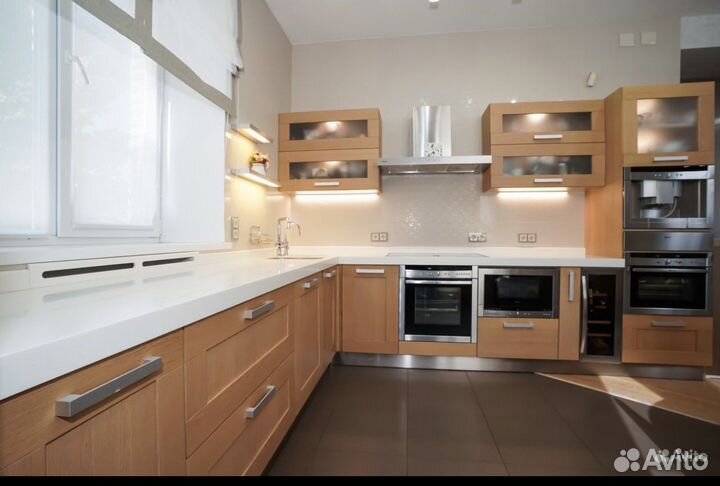 Кухонный гарнитур Elt италия массив дуба