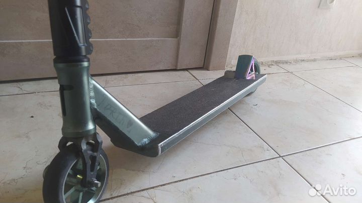 Трюковой самокат tech team