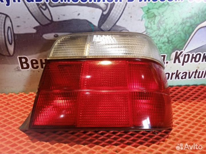 Фонарь задний правый Bmw E 36 compact