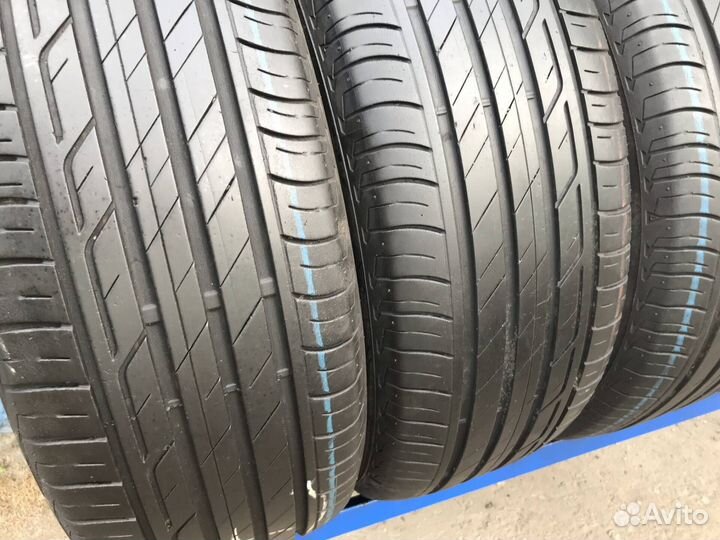 Bridgestone Turanza T001 205/55 R16
