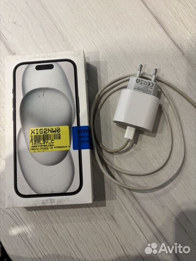 iPhone 15, 128 ГБ