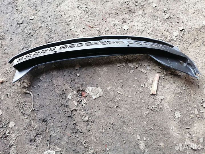 Жабо Honda Civic 4d