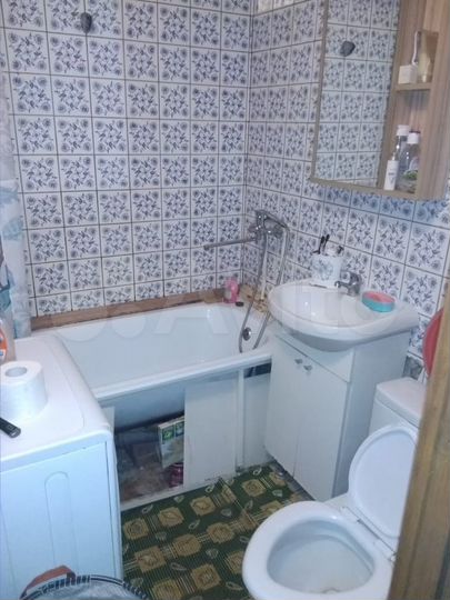 Комната 17 м² в 2-к., 2/5 эт.