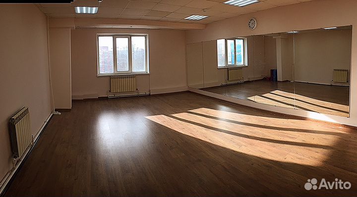 Танцевальный зал на Часы/Аренда зала