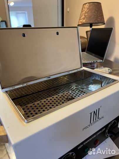 Сухожаровый шкаф