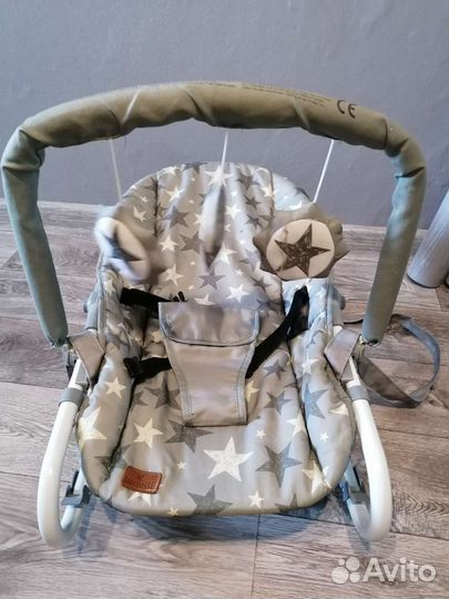 Шезлонг детский