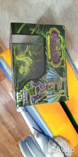 Динозавр фигурка в упаковке