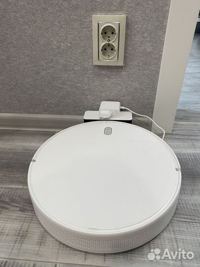 Робот пылесос xiaomi mi robot vacuum mop essential