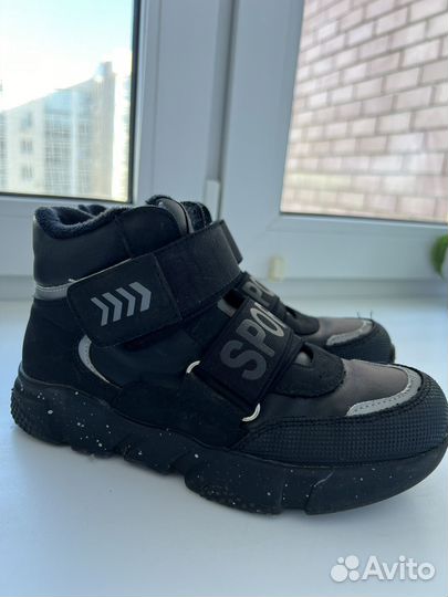 Ботинки для мальчика р.32