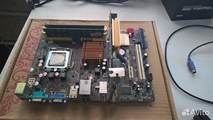 Комплект p5kpl am se+E3300+4Гб+9400GT