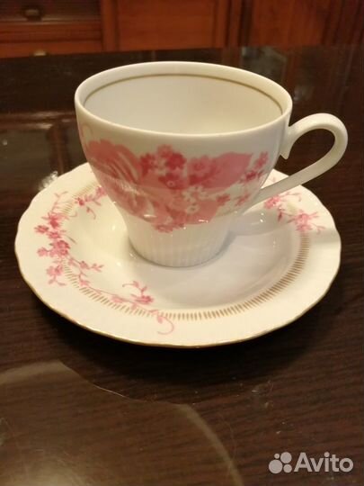 Чайный сервиз на 6 персон