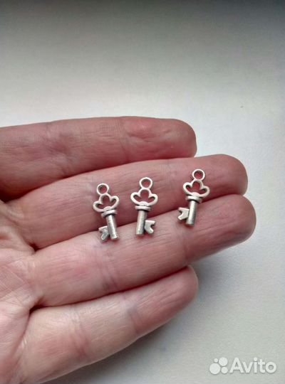 Подвески для рукоделия 