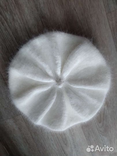 Берет женский вязаный из пуха норки