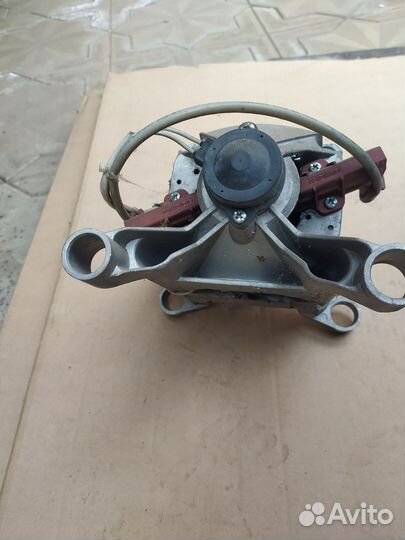 Двигатель стиральной машины