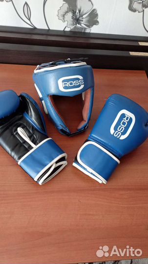 Боксерские перчатки