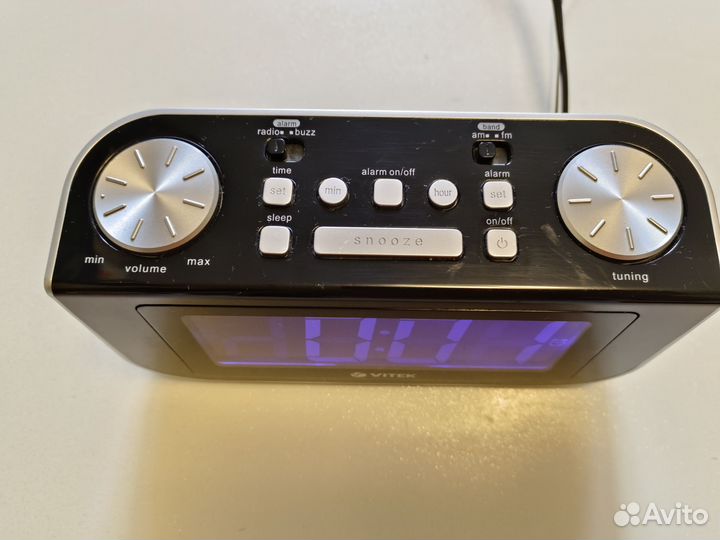 Радио часы vitek