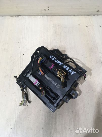 Блок комфорта Audi A4 B8 8K0907064A