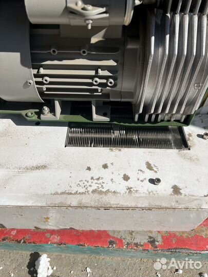 Кислородный компрессор (мед)