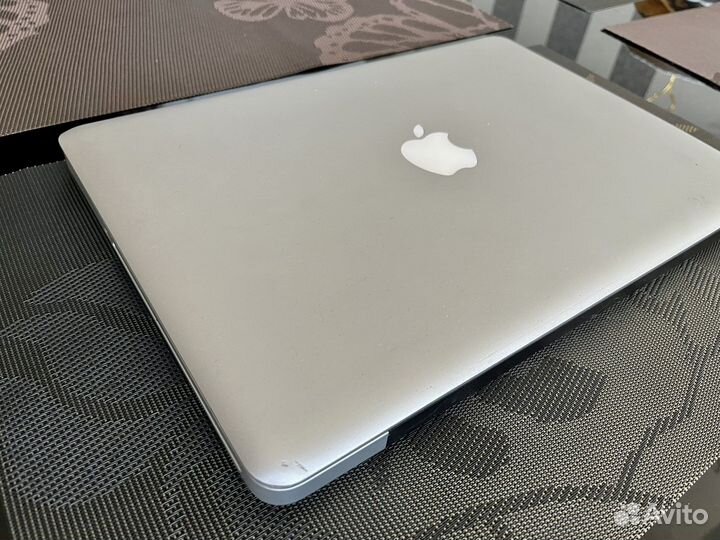 Macbook Pro 13 mid 2009 (читать описание)
