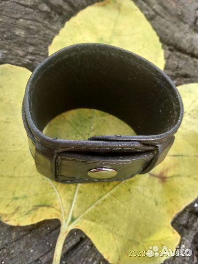 Браслет из натуральной кожи
