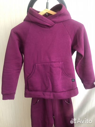 Костюм спортивный