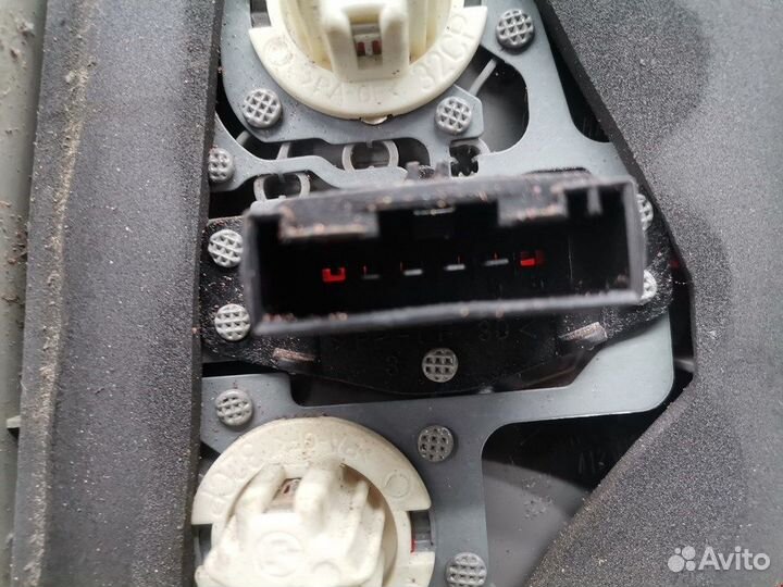 Фонарь задний правый BMW X5 (E53)