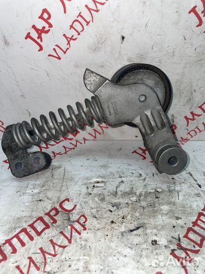 Натяжитель ремня генератора Volvo V60 универсал