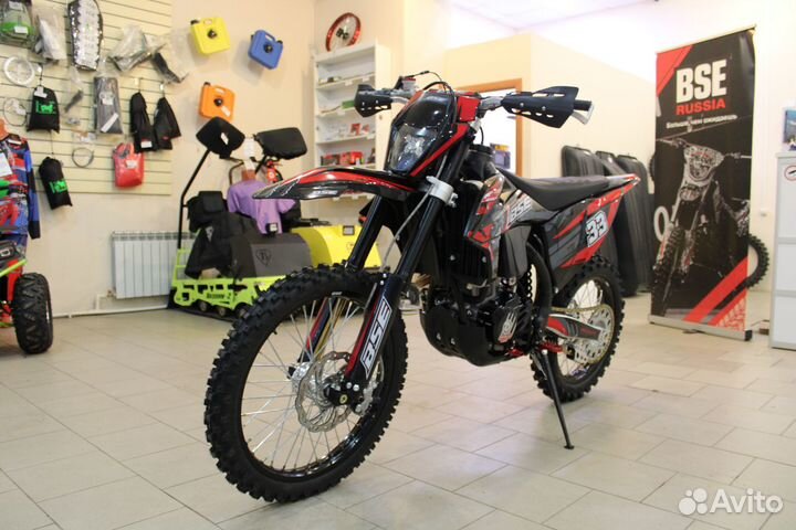 Эндуро/Кроссовый мотоцикл BSE T8