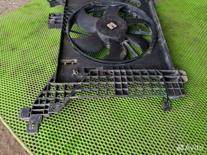 Вентилятор в сборе на Renault Duster 2012-нв