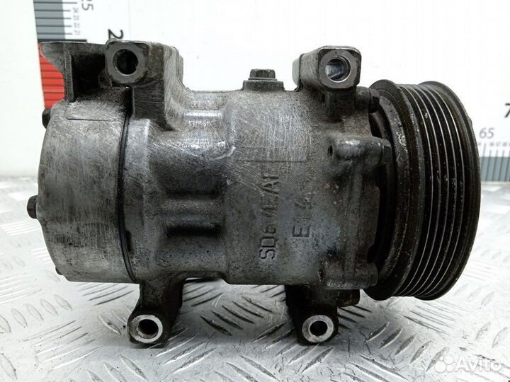 Компрессор кондиционера для Ford Fiesta 5 1500822