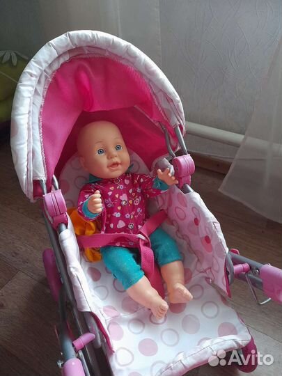 Кукольная коляска с пупсом