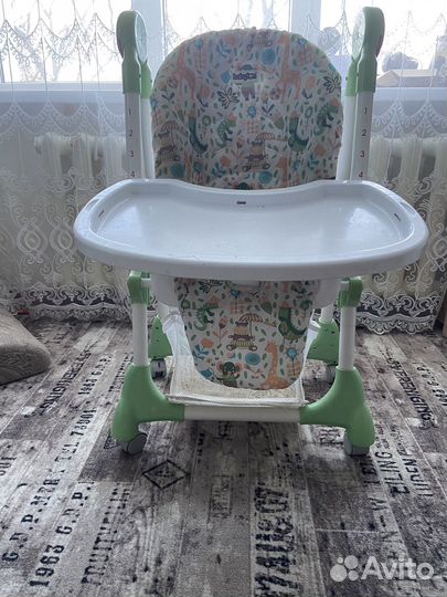 Стул для кормления
