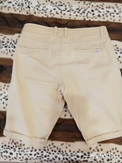 Шорты джинсовые и х/б для подростка 28 размер