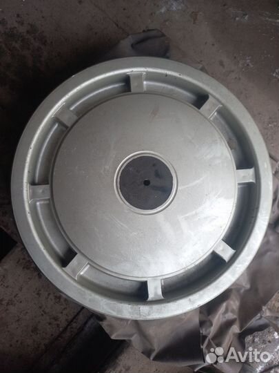 Колпаки на Волгу новые