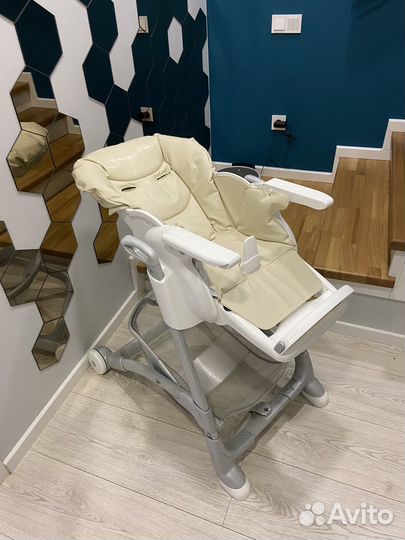 Детский стульчик для кормления cam