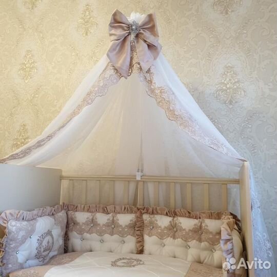 Набор в детскую кроватку