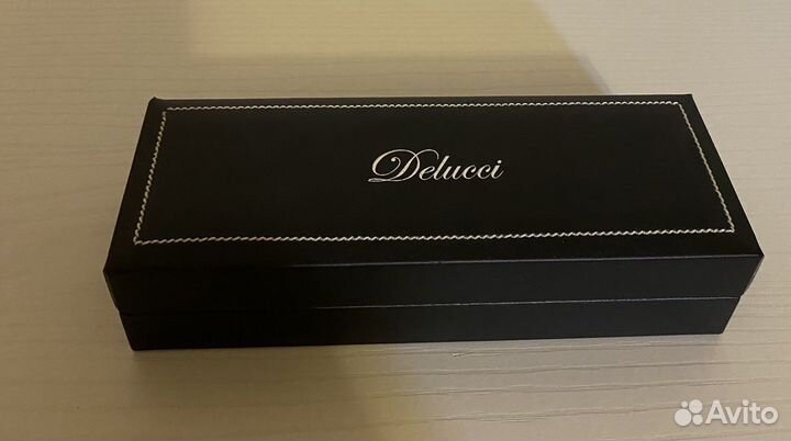 Ручка Delucci черная