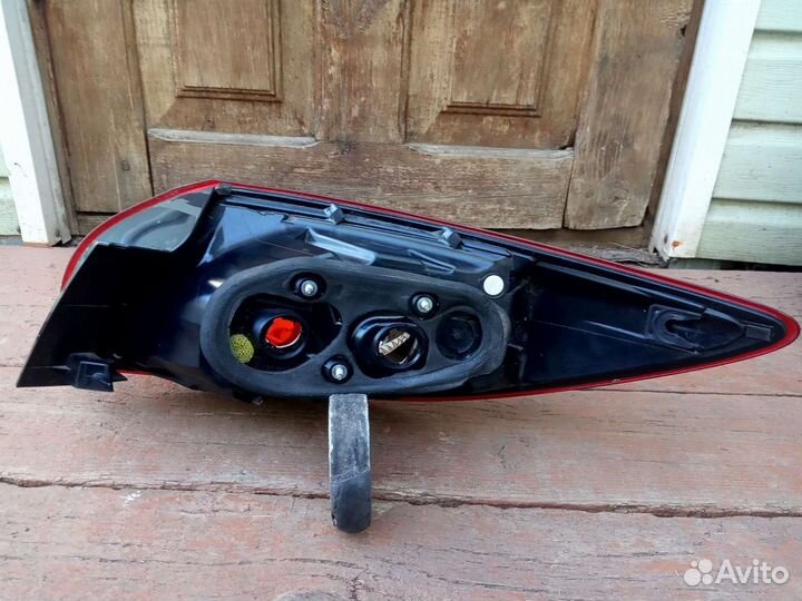 Фонарь Опель Вектра, Мазда Сх-5, Киа Кларус