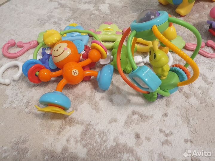 Игрушки для малышей