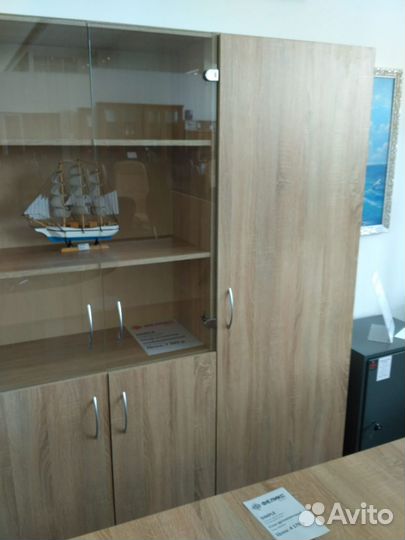 Компьютерный стол, тумба, шкаф