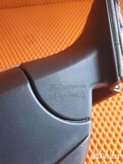 Зеркало правое электрическое Ford Focus