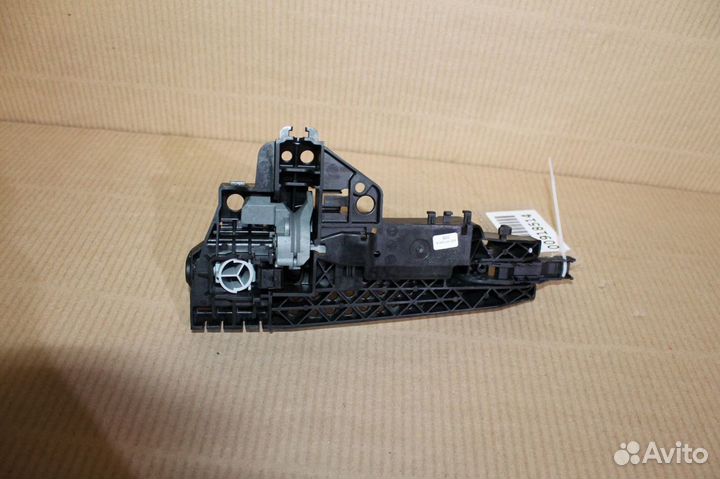 Ручка двери нaружная задняя правая Audi Q7 4M 2015