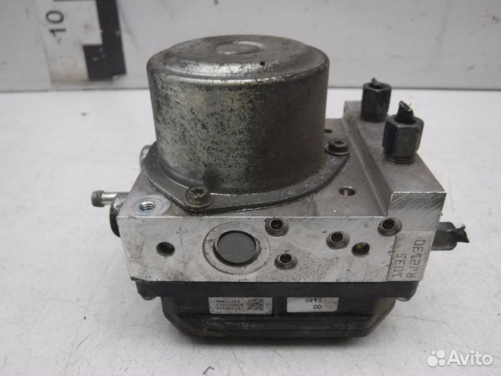 Блок ABS Nissan Juke 2011