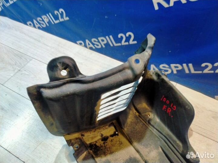 Подкрылок передний правый Toyota Mark Ii JZX100