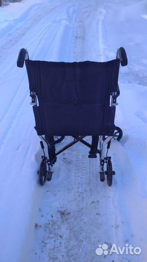 Кресло-каталка инвалидная складная.Привезу