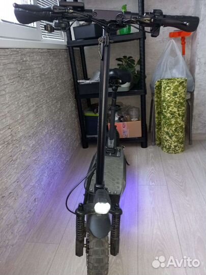 Электросамокат для взрослых с сиденьем
