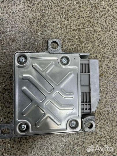 Блок управления SRS Renault Kangoo минивэн 1.5