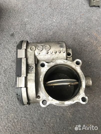 Дросельная заслонка Ford