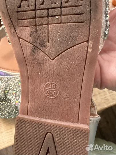 Туфли для девочки