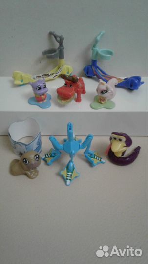 Киндер-сюрприз и вкладыши из разных коллекций